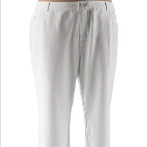 Quacker Factory NWOT white Dream Jeans